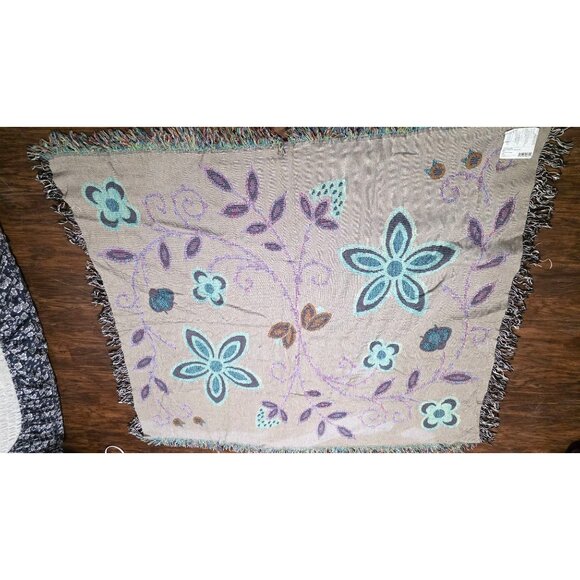 Eighth Generation Sarah Agaton Howes Tapestry Woodland Floral Throw Blanket 60 x - Picture 3 of 6
